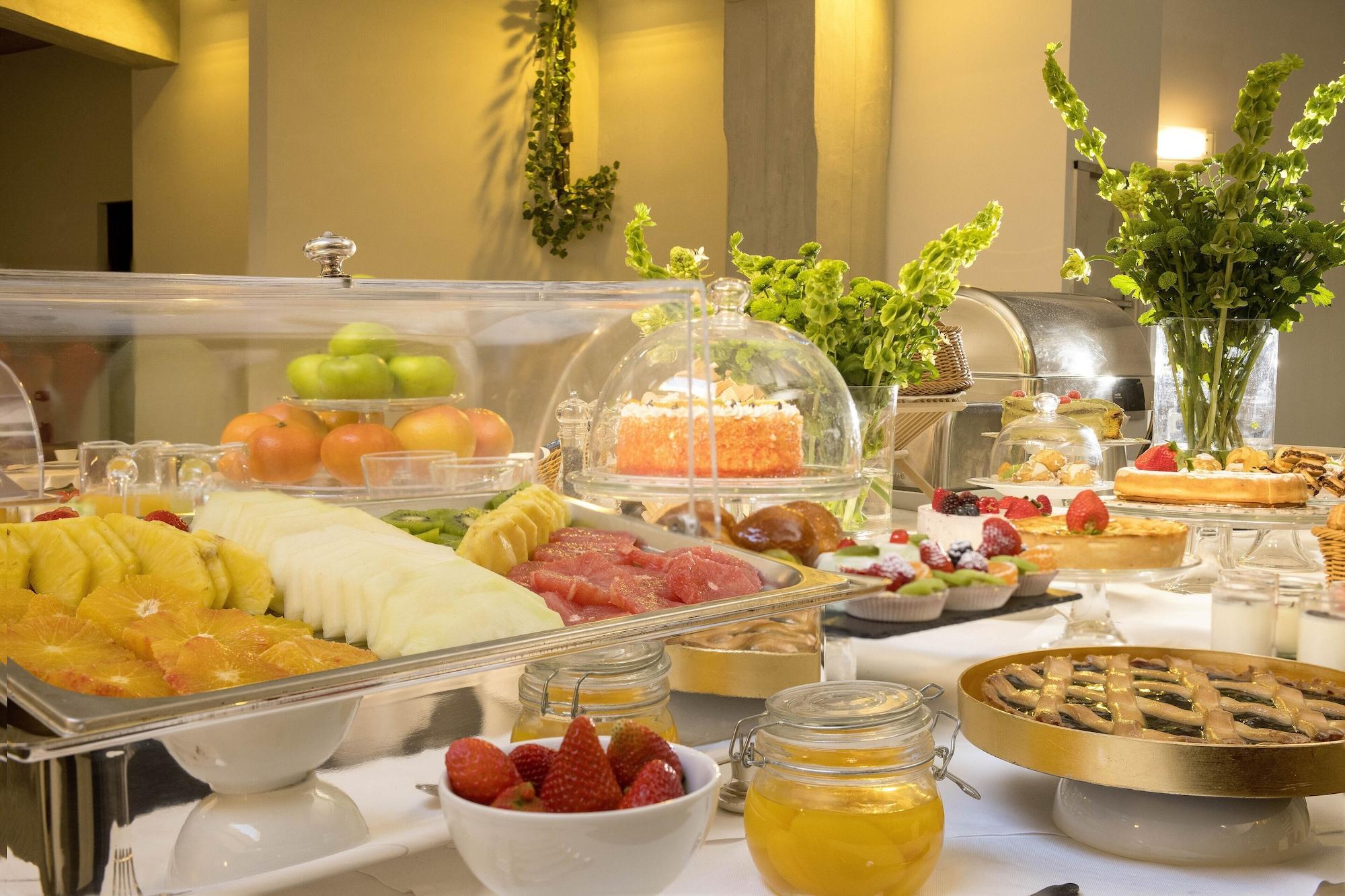 Hotel Royal Bissolati Rzym Zewnętrze zdjęcie