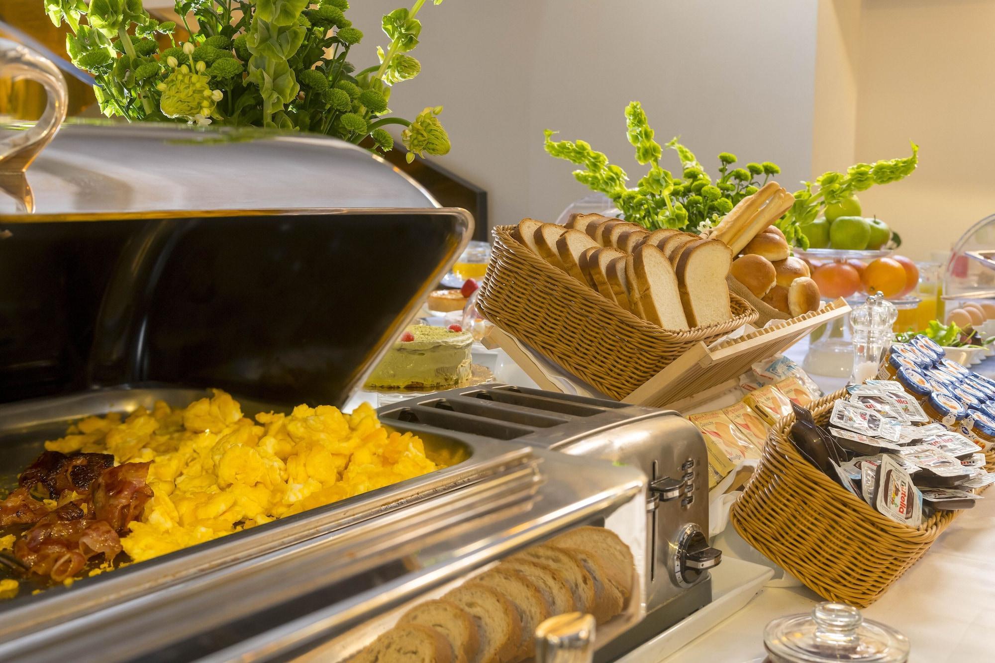 Hotel Royal Bissolati Rzym Zewnętrze zdjęcie