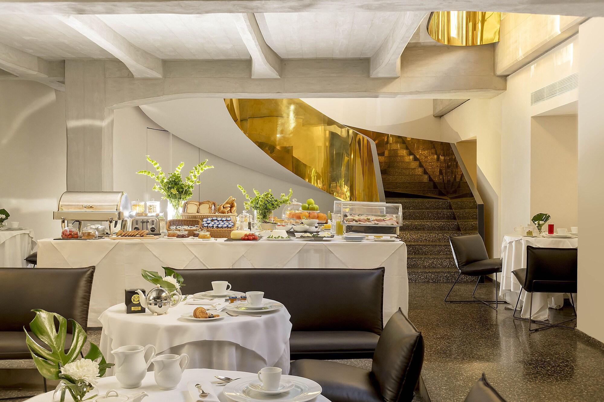 Hotel Royal Bissolati Rzym Zewnętrze zdjęcie